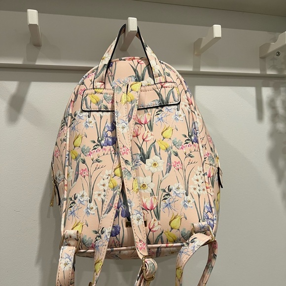 ALDO floral backpack - Picture 3 of 3